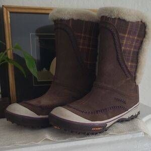 Merrell Women's Plaid Brown Winter Boots